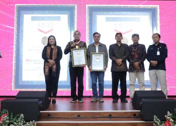 KPU Terima Penghargaan MURI, Nonton Bareng Film ‘Kejarlah Janji’