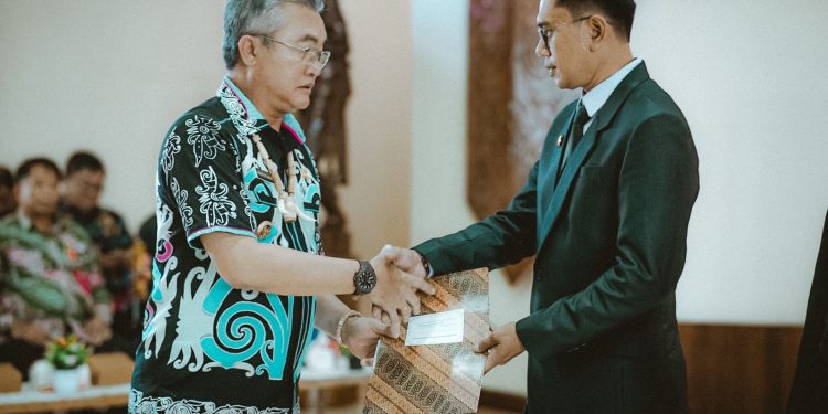 Peserta Termuda, Helmi Pandawa Lulusan Terbaik 1 PKA Angkatan V