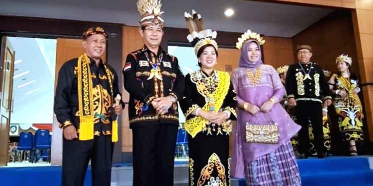 Paradigma Pembangunan Percaya Sepenuhnya Kepada Rakyat