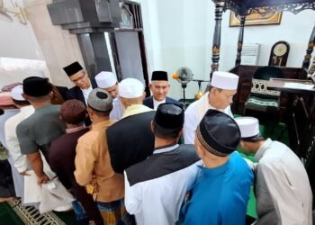 Shalat Id di Masjid Agung Al Ma’arif, dr. Khairul jadi Khatib