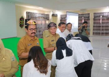 Ini Pesan Gubernur Pada Penerima Beasiswa UPA