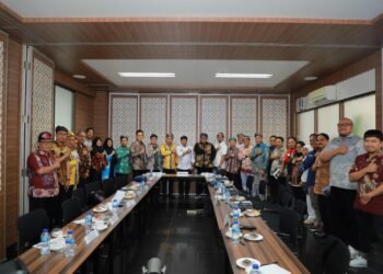 Gubernur Hadiri Rakor Percepatan PI 10 Persen WK Minyak dan Gas Bumi