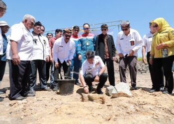 Gubernur Kaltara Letakkan Batu Pertama Pembangunan SLB Negeri Bunyu