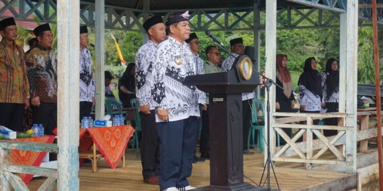 Peringati HUT PGRI dan HGN 2024, Pjs Bupati Bulungan Ingatkan untuk Bijak Berteknologi