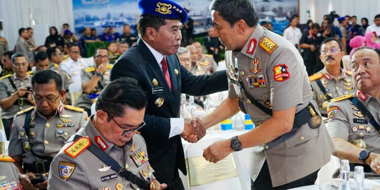 Gubernur Zainal Hadiri HUT Ke-74 Polairud Baharkam Polri