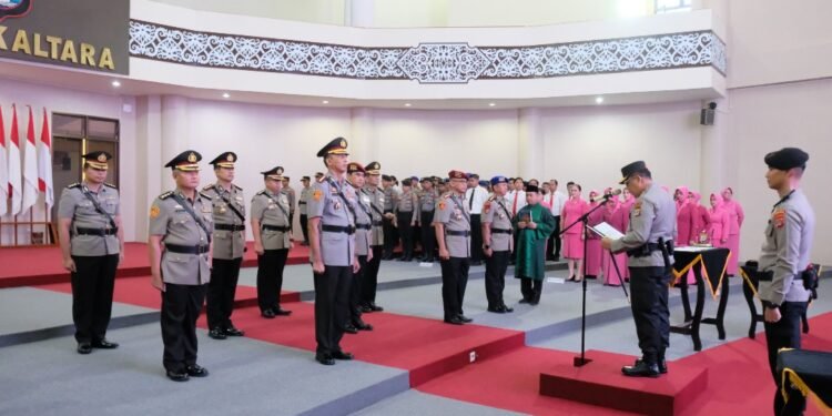 Sertijab Dipimpin Kapolda, Kepala SPN dan Sejumlah PJU Polda Kaltara Berganti
