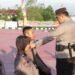 Disiram Pakai Air Bunga, Bintara dan Tamtama Remaja Angkatan 52/56 Disambut di Mapolda Kaltara
