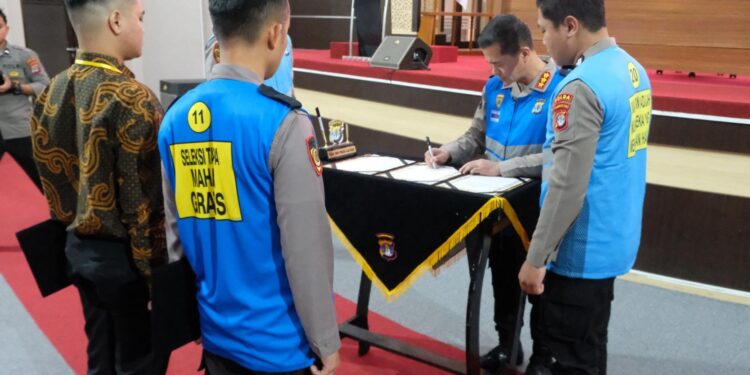 Penerimaan SIPSS TA 2025, Polda Kaltara Laksanakan Pengambilan Sumpah dan Penandatanganan Pakta Integritas