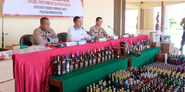 Operasi Pekat Kayan 2025, Ribuan Botol dan Kaleng Miras Disita