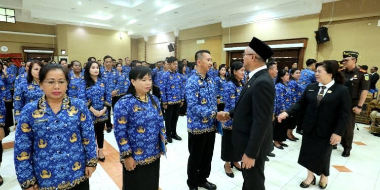 Bupati Malinau Lantik 42 CPNS dan 238 PPPK
