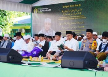 Bersama Puluhan Ribu Abnaulkhairaat, Gubernur Kaltara Hadiri Haul Guru Tua ke-57 di Palu