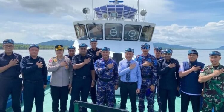 Pererat Kerja Sama, Ditpolairud Polda Kaltara dan Pasukan Polis Marin Sabah Gelar Pertemuan