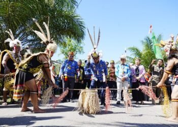 Pembukaan Mubes VI KKDKB, Gubernur Kaltara Ajak Masyarakat Perkuat Budaya