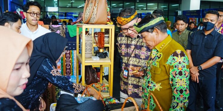 Komitmen Dorong Pengembangan Ekonomi Syariah, Gubernur Zainal Apresiasi BI Kaltara
