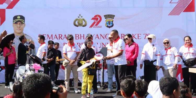 Sambut Hari Bhayangkara ke-79, Polres Nunukan Gelar Jalan Santai dan Layanan Gratis