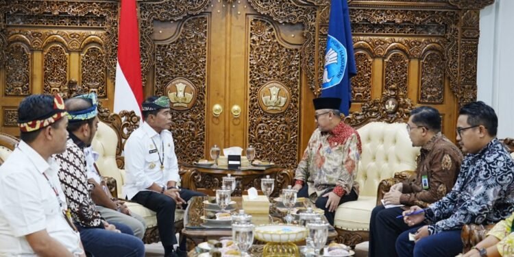Temui Mendikdasmen, Gubernur Kaltara Usulkan Penambahan Sarana Pendidikan untuk Penyandang Disabilitas