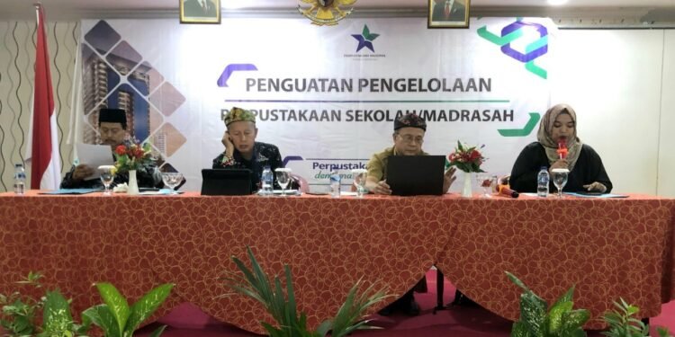 Perpusnas dan DPK Kaltara Gelar Penguatan Pengelolaan Perpustakaan Sekolah/Madrasah