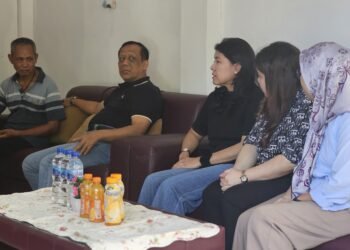 Kapolda Kaltara Anjangsana ke Rumah Personel yang Sedang Sakit