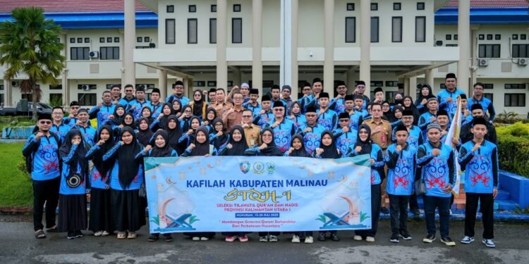 Gunakan Peci dan Janjikan Hadiah Umrah, Wempi Lepas Kafilah STQH Malinau menuju Nunukan