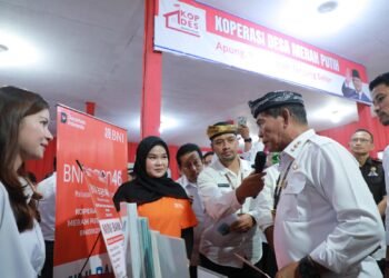 Gubernur Kaltara Resmikan Koperasi Merah Putih Percontohan Desa Apung dan Kelurahan Selumit