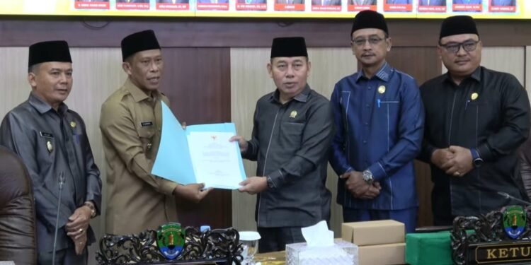 Rapat Paripurna Ranperda RPJMD 2025-2029, Bupati Bulungan Jawab Pemandangan Umum Fraksi-fraksi