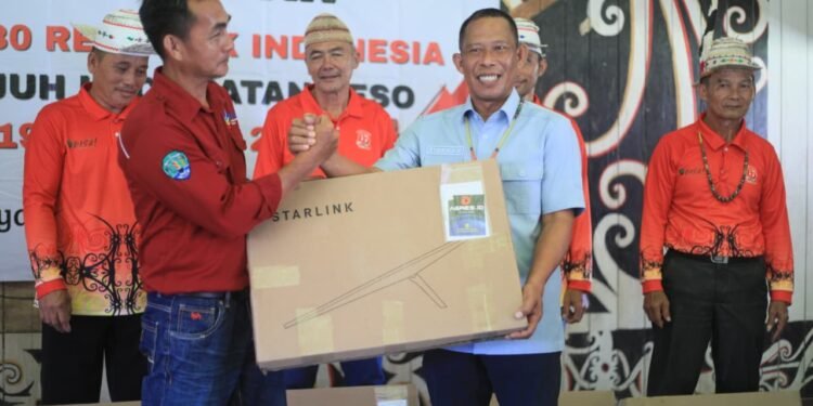 Semangat Kemerdekaan, Bupati Bulungan Hadirkan Fasilitas Komunikasi di Peso