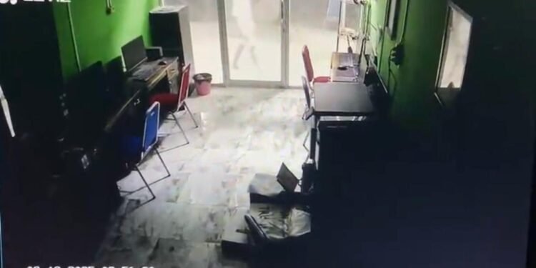 Mesin Cetak dan CCTV Koran Kaltara Dirusak, Terduga Pelaku Beraksi Dini Hari