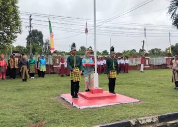 Kibarkan Bendera Merah Putih dengan Gerakan Isyarat, Sentra Meohai Kobarkan Semangat Nasionalisme Penyandang Disabilitas di HUT ke-80 RI