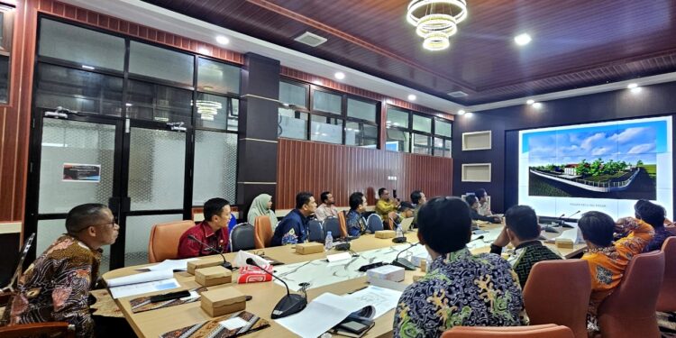 Butuh Penanganan Serius, Syarwani Tegaskan Komitmen Benahi dan Percantik Pasar Induk