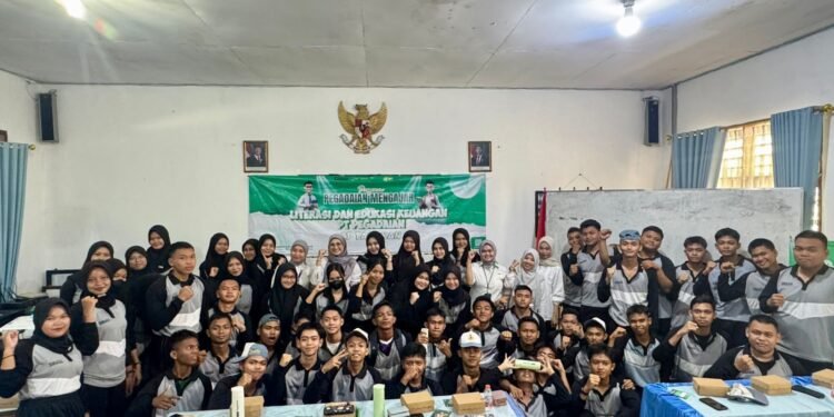 Hadirkan Literasi Keuangan di Pelabuhan Hingga Sekolah, Pegadaian Area Tarakan Gelar Program “Pegadaian Mengajar”