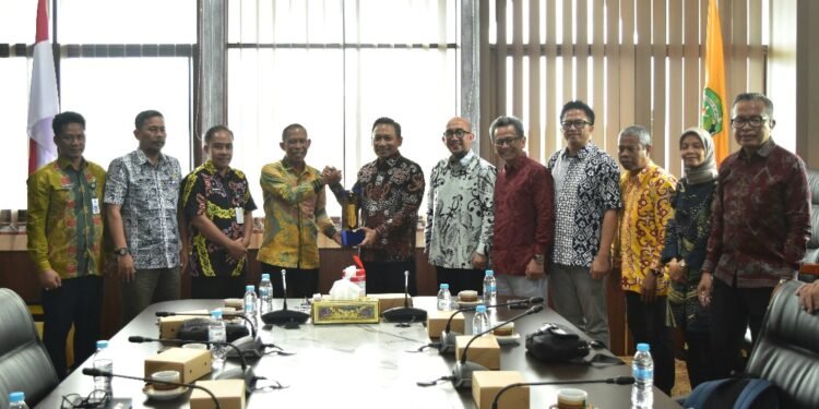 Terima Audiensi PT Pertamina Hulu Indonesia, Bupati Bulungan Minta Infrastruktur Jalan di Bunyu Diperhatikan