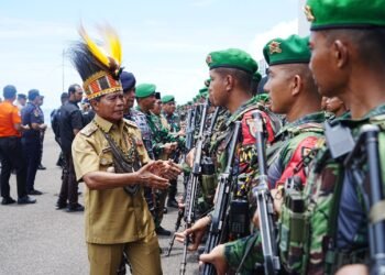 Pulang Tugas dari Papua, Satgas Yonif 614/Raja Pandhita Disambut Gubernur Kaltara