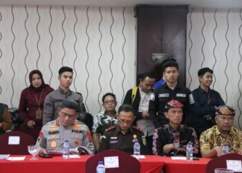 Bahas Penguatan Perbatasan Sebagai Serambi Negara, Kapolda Bersama Forkopimda Kaltara Rapat dengan Komisi II DPR RI