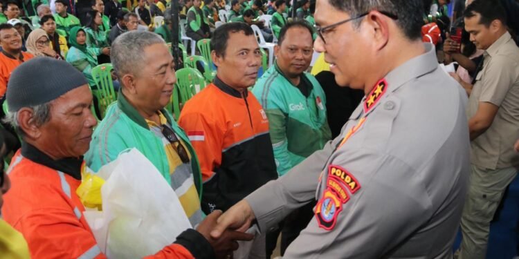 Wujudkan Kaltara Aman dan Kondusif, Komunitas Ojol Tarakan Deklarasi Damai di Hadapan Kapolda