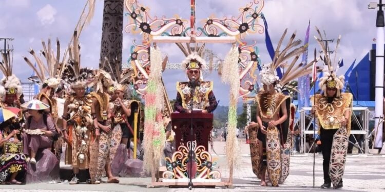 Semangat Perdamaian dan Keharmonisan, Dayak Kenyah Persembahkan Tradisi ‘Melewa’ Penyucian Diri