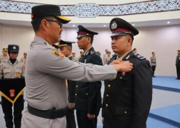 Ratusan Personel Polda Kaltara Terima Penghargaan Satyalancana Pengabdian