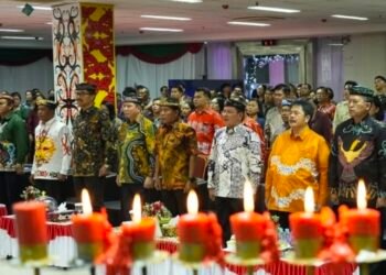 Perayaan Natal Oikumene ASN Pemprov Kaltara, Gubernur Tegaskan Peran Keluarga sebagai Fondasi Utama Pelayanan Publik