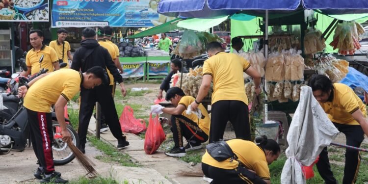 Tindaklanjuti Arahan Presiden, Polda Kaltara dan Jajaran Gelar Aksi Bersih-bersih Serentak