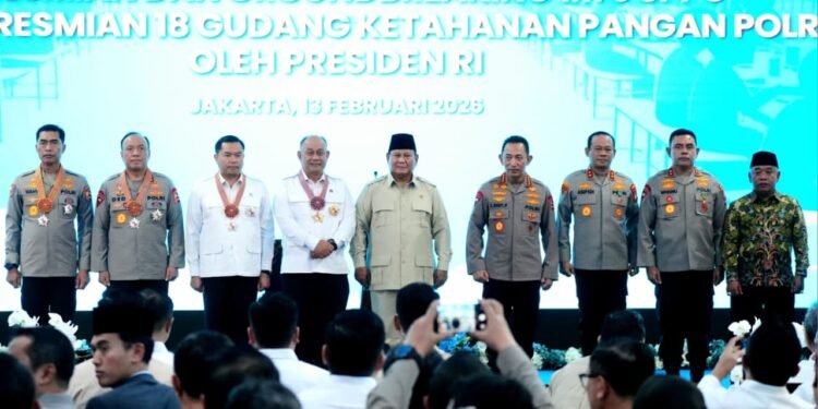 Penggerak MBG dan Rantai Pasok SPPG Polri Dianugerahi Bintang Jasa dan Satyalancana Wira Karya oleh Presiden Prabowo, Ini Daftar Nama-namanya..