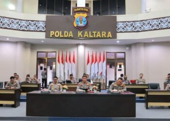 Kapolda Kaltara Hadiri Vicon Anev Perkembangan Sitkamtibmas Terkini