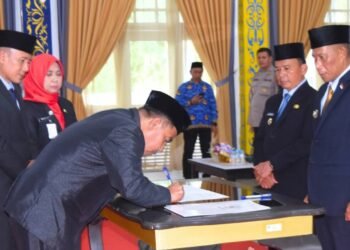Punya Kapasitas dan Kompetensi, Bupati Bulungan Lantik Adi Irwansyah Jadi Inspektur Inspektorat