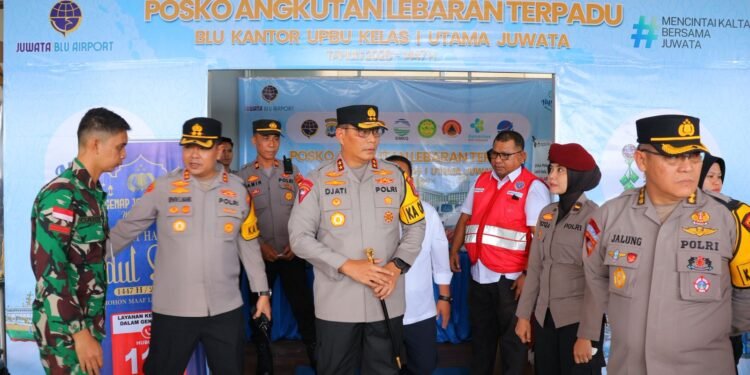 Pastikan Keamanan serta Kenyamanan Masyarakat Berlebaran, Kapolda Tinjau Bandara Juwata dan Pasar Gusher Tarakan