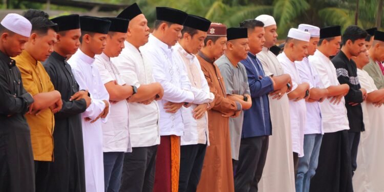Polda Kaltara Gelar Salat Idul Adha 1447 Hijriah Bersama Masyarakat