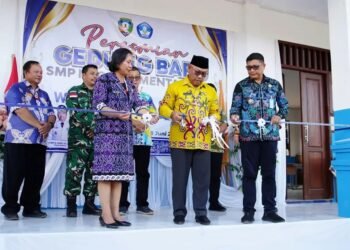 Tingkatkan Kualitas Pendidikan, Wabup Malinau Resmikan Gedung dan Laboratorium Baru SMPN 3 Mentarang