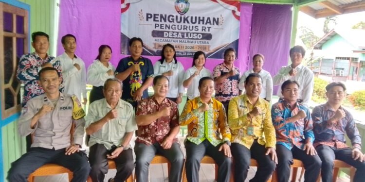 Bersinergi Wujudkan Lingkungan Bersih dan Sejahtera, Pengurus RT Se-Kecamatan Malinau Utara Dikukuhkan
