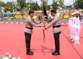 Pergantian Pimpinan, Polda Kaltara Gelar Upacara Welcome and Farewell Parade