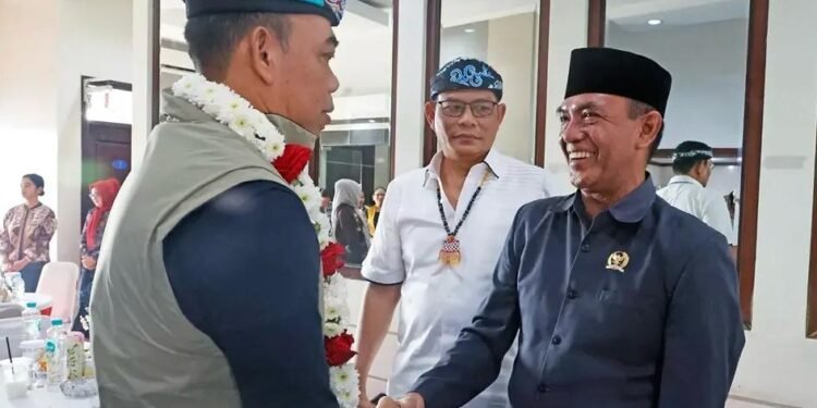 Ketua Komisi I DPRD Kaltara Sambut Kedatangan Kapolda Kaltara Irjen Pol Agus Wijayanto