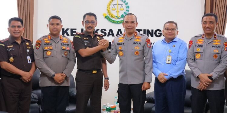 Perkuat Sinergitas Antar APH, Kapolda Silaturahmi ke Kejati Kaltara