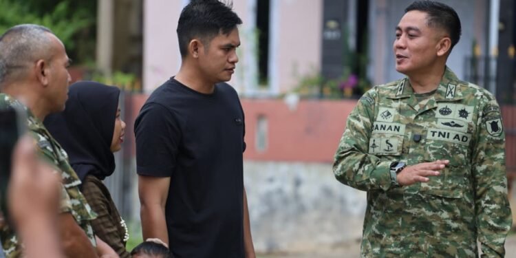 Wujud Nyata Kepedulian TNI kepada Masyarakat, Dandim 0907/Tarakan Serahkan Bantuan RTLH
