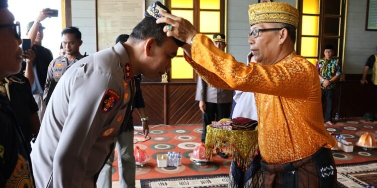 Kapolda Kaltara Silaturahmi ke Kesultanan Bulungan untuk Perkuat Sinergi Kamtibmas